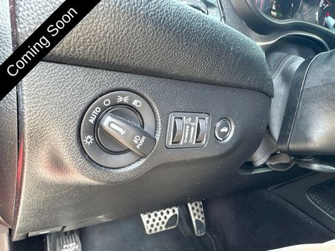 Used 2017 Dodge Challenger R/T RWD image 12
