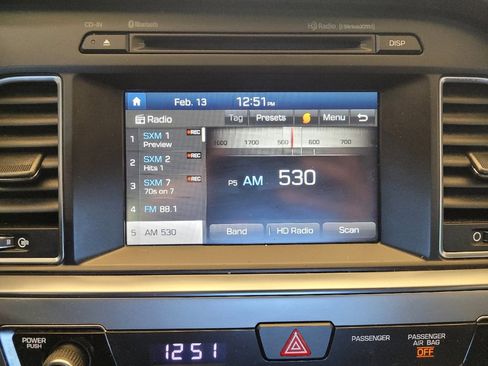 Used 2017 Hyundai Sonata Sport w/ Value Edition Package 02 image 25