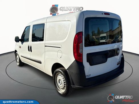 Used 2018 RAM ProMaster City Tradesman image 3