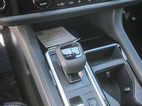 New 2026 Nissan Pathfinder SV FWD image 20
