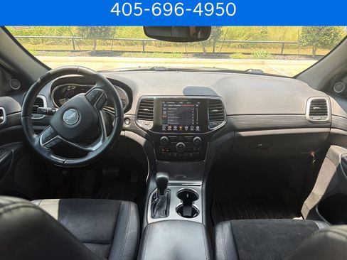 Used 2022 Jeep Grand Cherokee Laredo X AWD/4WD image 14