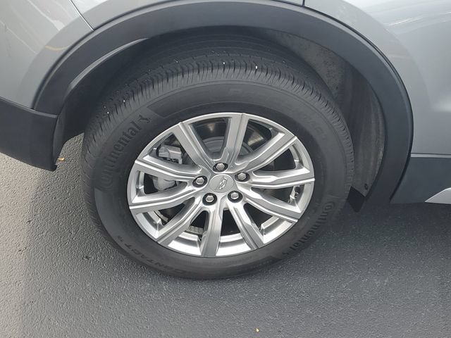 Certified 2023 Cadillac XT4 Premium Luxury w/ Cold Weather Package AWD/4WD image 6