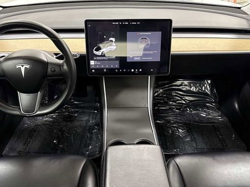 Used 2019 Tesla Model 3 Long Range image 27