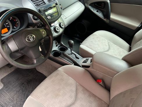 Used 2011 Toyota RAV4 4WD w/ Base L4 Extra Value Pkg image 11