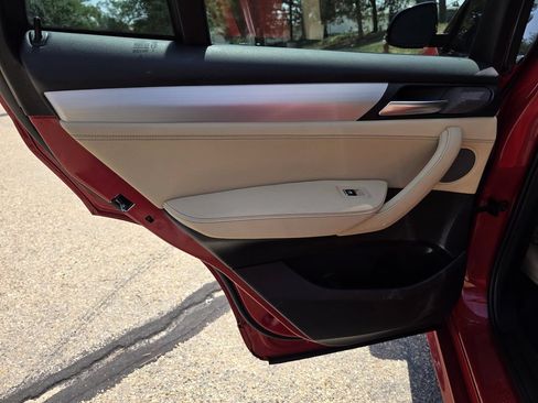 Used 2017 BMW X4 M40i AWD/4WD image 16