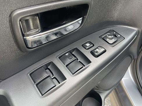 Used 2026 Mitsubishi Outlander Sport SE AWD/4WD image 16