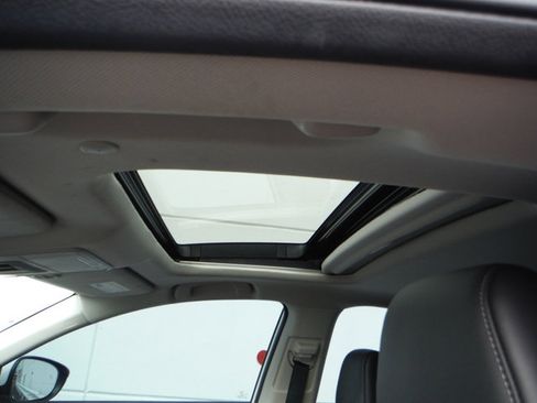 Used 2023 Honda Accord EX-L image 11