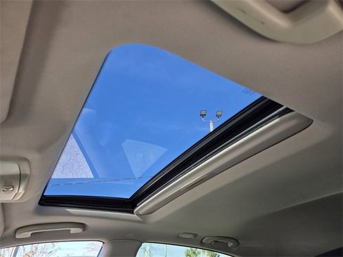 Used 2016 INFINITI QX50 Journey w/ Premium Package image 12