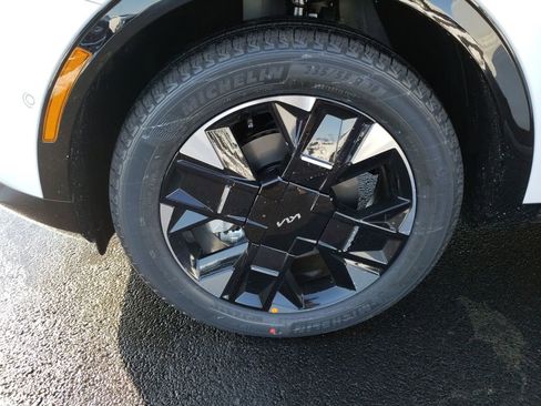 New 2026 Kia Sportage SX AWD/4WD image 28