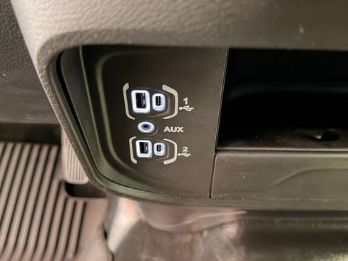 New 2026 RAM 2500 Big Horn AWD/4WD image 28