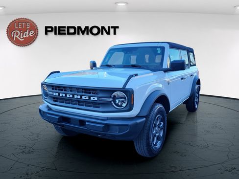 Used 2025 Ford Bronco Big Bend image 1