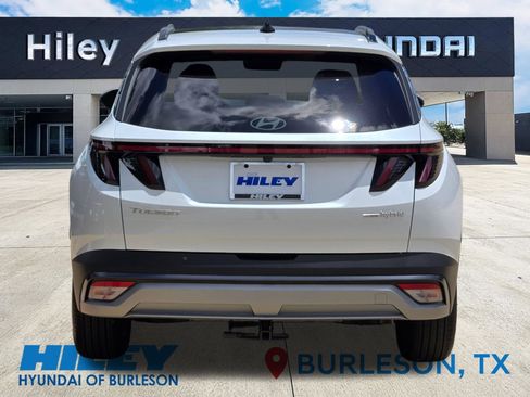 Certified 2025 Hyundai Tucson SEL w/ Tow & Go Package AWD/4WD image 5