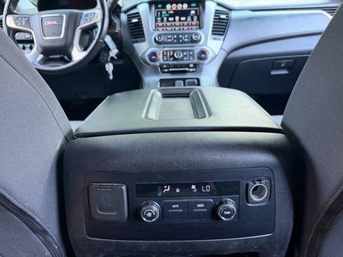 Used 2019 GMC Yukon XL SLE w/ HD Trailering Package AWD/4WD image 36