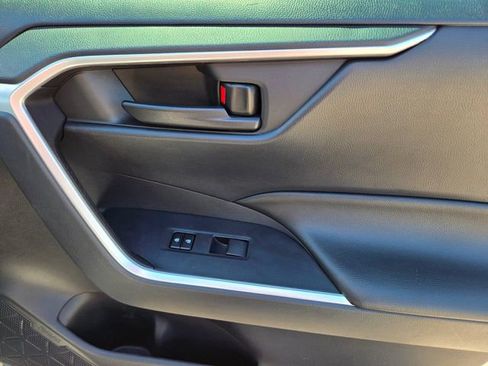 Used 2019 Toyota RAV4 LE w/ All Weather Liner Package image 22