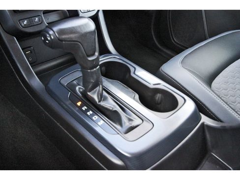 Used 2015 Chevrolet Colorado Z71 image 29