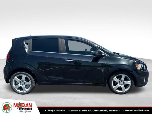 Used 2015 Chevrolet Sonic LTZ FWD image 6