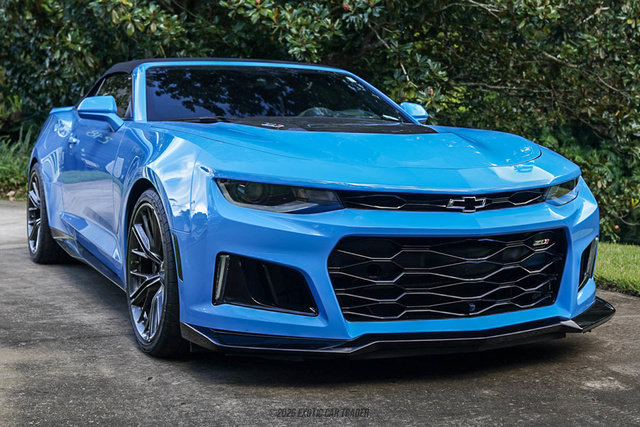 Used 2022 Chevrolet Camaro ZL1 RWD image 19