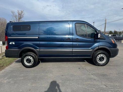 Used 2018 Ford Transit 250 130 Low Roof image 2