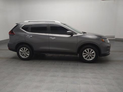 Used 2020 Nissan Rogue SV AWD/4WD image 11