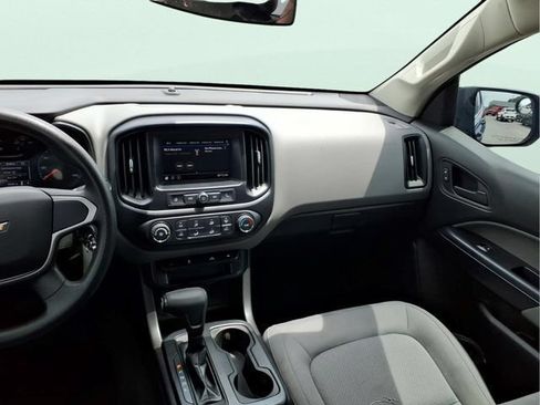 Used 2020 Chevrolet Colorado W/T w/ WT Convenience Package AWD/4WD image 19