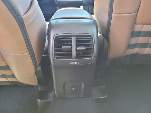 Certified 2025 Ford Bronco Sport Outer Banks w/ Outer Banks Tech Package+ AWD/4WD image 15