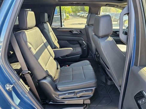 New 2026 Chevrolet Tahoe High Country w/ Sun And Tow Package AWD/4WD image 30