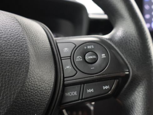 Used 2024 Toyota Corolla LE FWD image 13