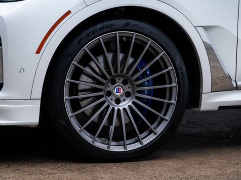 Used 2021 BMW ALPINA XB7 AWD/4WD image 5