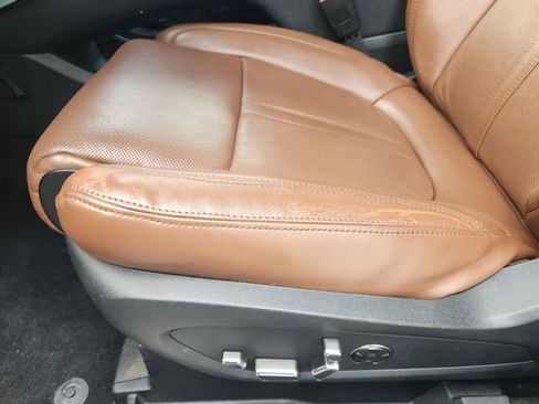 Used 2022 Lincoln Nautilus Reserve w/ Equipment Group 201A image 18