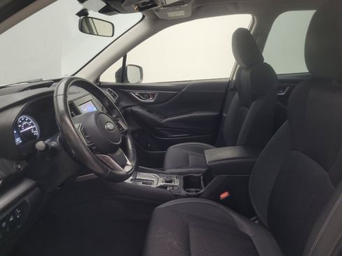 Used 2023 Subaru Forester Premium AWD/4WD image 17