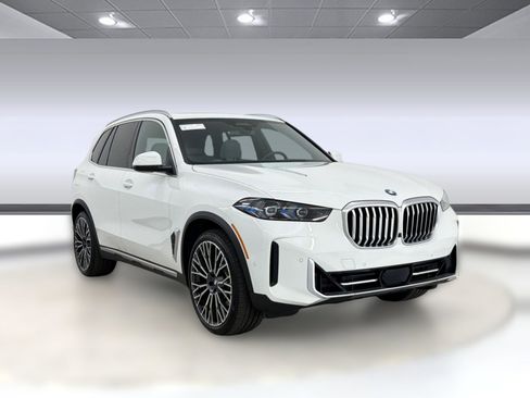 Certified 2026 BMW X5 xDrive40i image 7