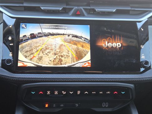 New 2026 Jeep Cherokee Limited AWD/4WD image 15