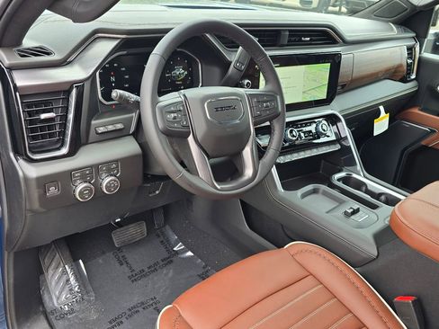New 2026 GMC Sierra 2500 Denali Ultimate w/ Snow Plow Prep/Camper Package AWD/4WD image 17