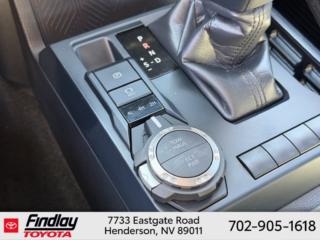 Used 2025 Toyota Tacoma SR5 AWD/4WD image 26