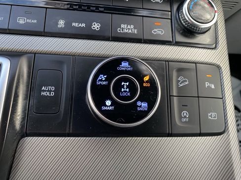 Certified 2023 Hyundai Palisade SE image 21