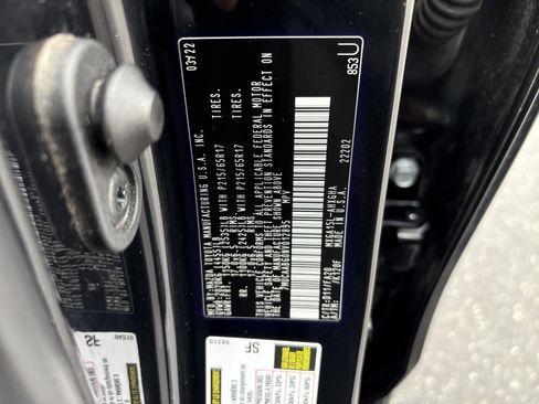 Used 2022 Toyota Corolla Cross LE image 35