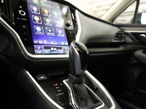 Used 2025 Subaru Outback Onyx Edition image 24