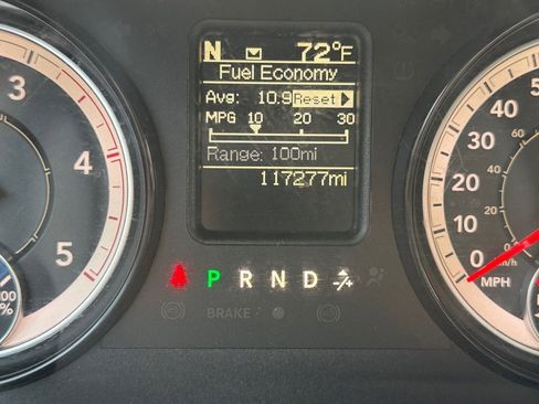 Used 2018 RAM 3500 Tradesman w/ Chrome Appearance Group image 25