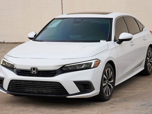 Used 2022 Honda Civic EX image 39