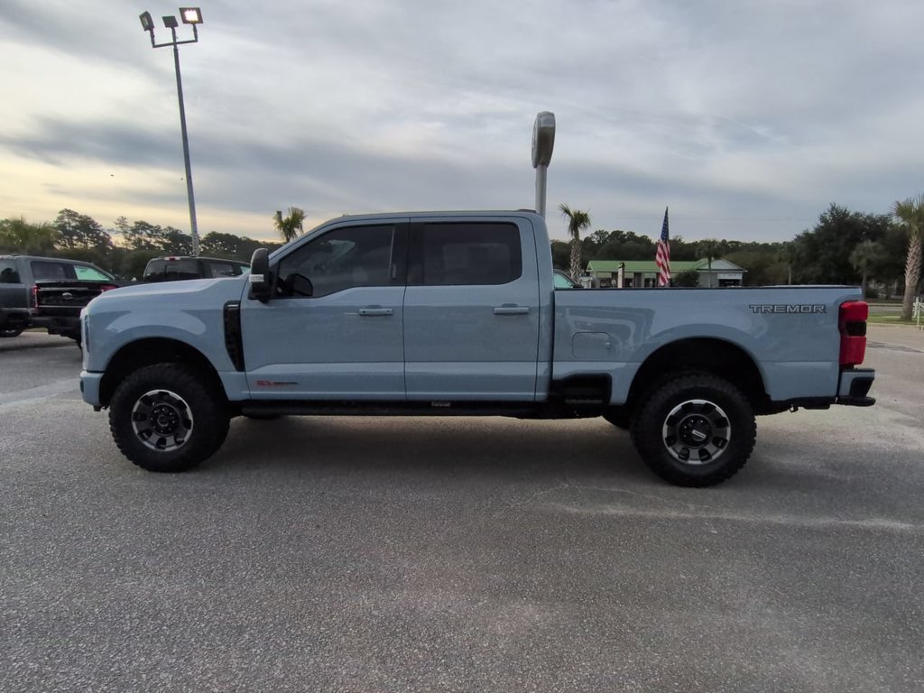 Used 2024 Ford F350 Lariat w/ Lariat Ultimate Package AWD/4WD image 7