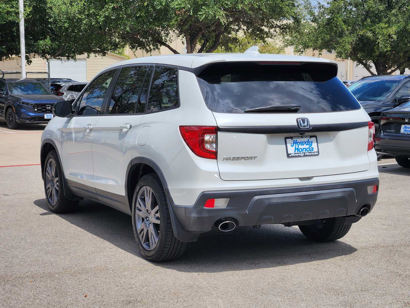 Used 2019 Honda Passport EX-L image 5