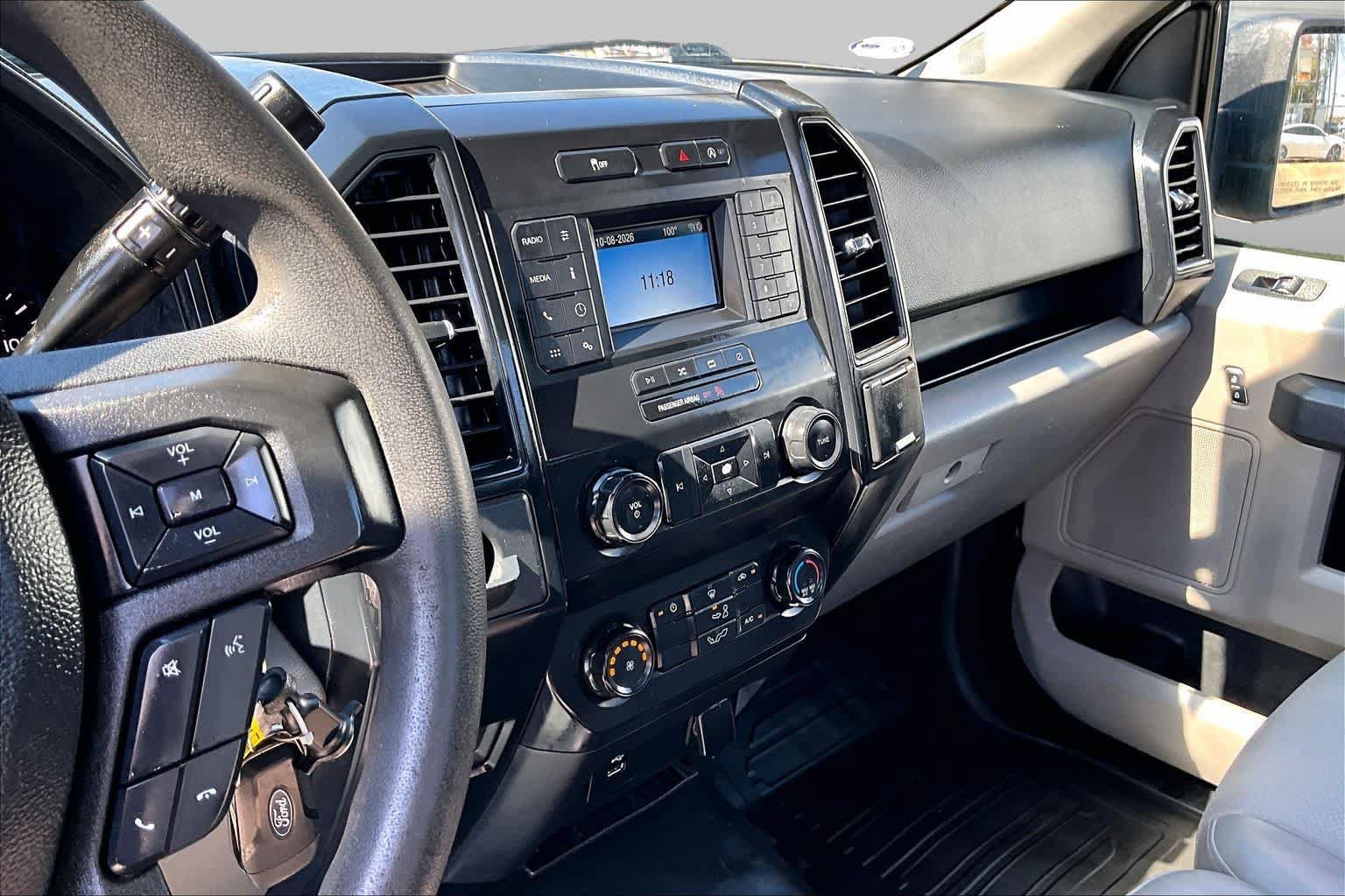 Used 2020 Ford F150 XL w/ Equipment Group 101A Mid RWD image 6