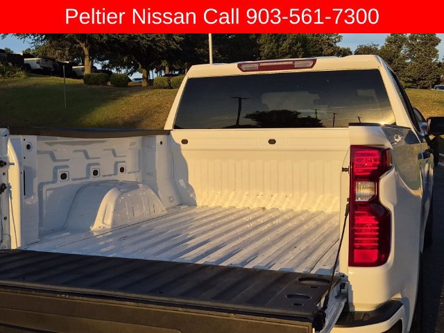 Used 2023 Chevrolet Silverado 1500 Custom w/ LPO, Dark Essentials Package RWD image 9