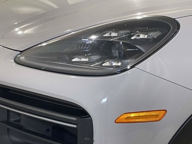 Certified 2023 Porsche Cayenne Turbo GT AWD/4WD image 15