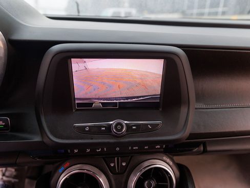 Used 2022 Chevrolet Camaro LT image 30