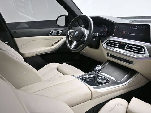 Used 2022 BMW X5 sDrive40i w/ M Sport Package RWD image 19