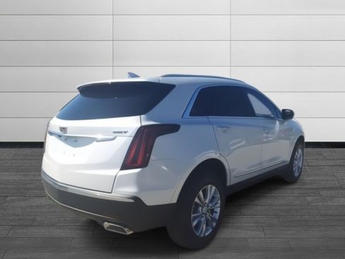 New 2025 Cadillac XT5 Luxury image 5