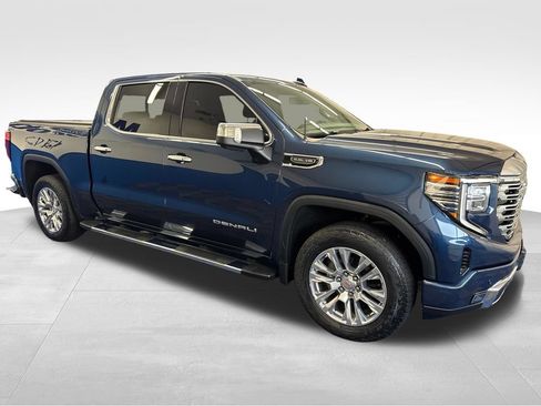 Used 2022 GMC Sierra 1500 Denali AWD/4WD image 8