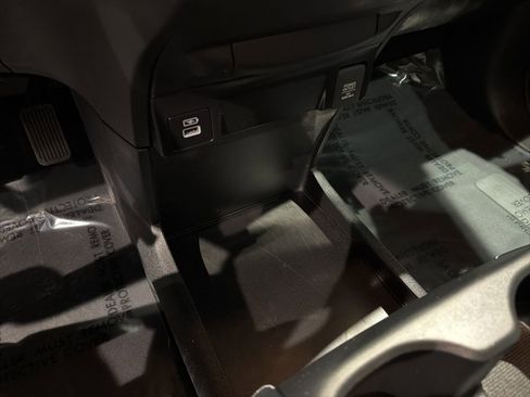 Used 2023 Honda Odyssey Sport image 18