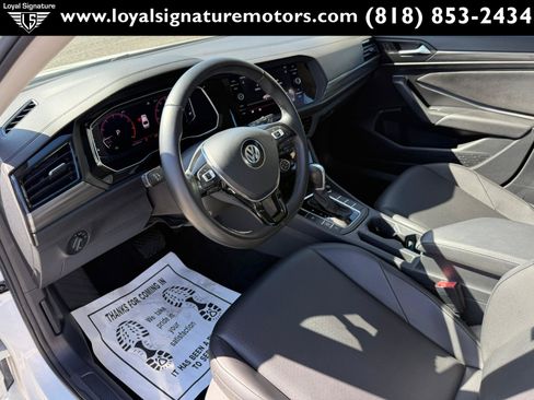 Used 2019 Volkswagen Jetta SEL FWD image 17